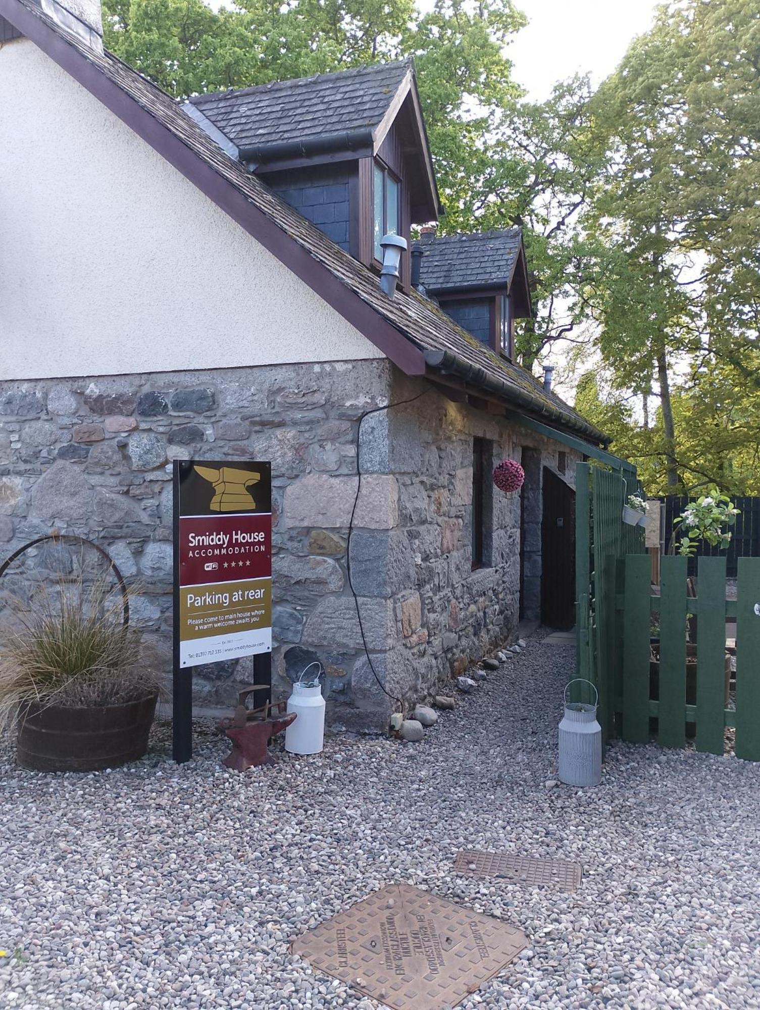 Smiddy House Bed and Breakfast Spean Bridge Buitenkant foto